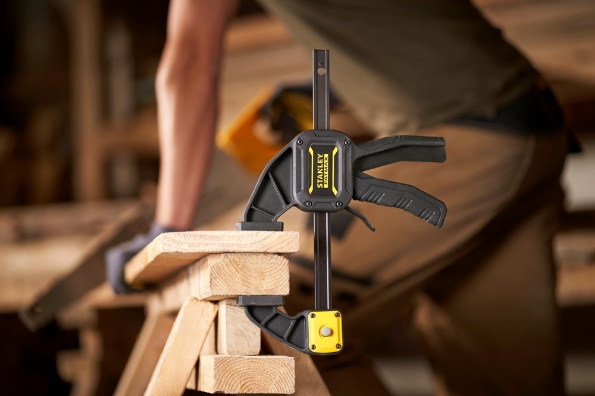 Afbeeldingen van STANLEY FATMAX® Zaagbok + Lijmklemmen